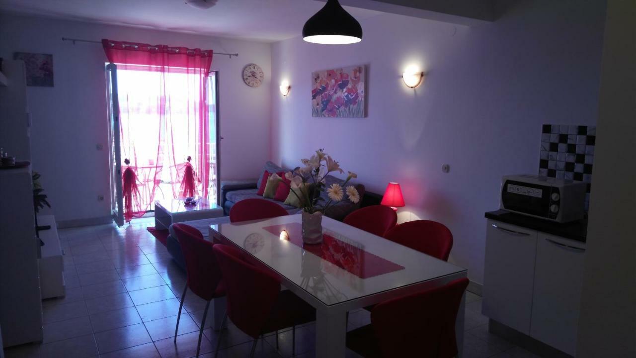 Apartments Zunic โตรกีร์ ภายนอก รูปภาพ