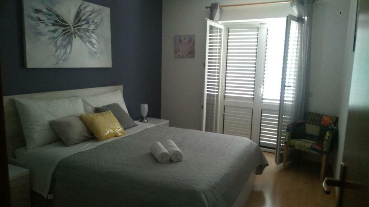 Apartments Zunic โตรกีร์ ภายนอก รูปภาพ
