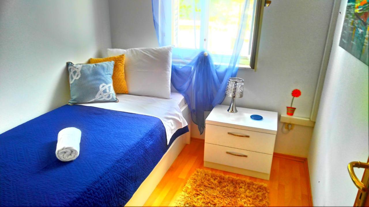 Apartments Zunic โตรกีร์ ภายนอก รูปภาพ