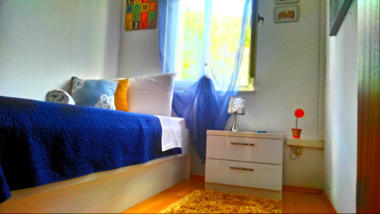Apartments Zunic โตรกีร์ ภายนอก รูปภาพ